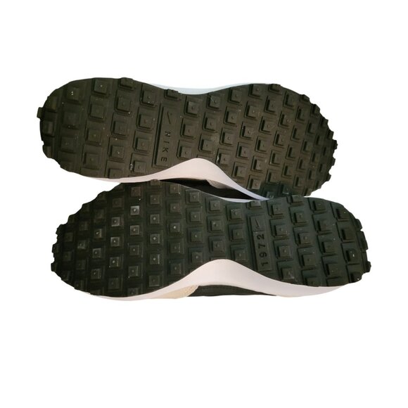 Nike Waffle Debut Womens Shoes Size 7 Beige/Black Running Sneakers - Picture 6 of 9